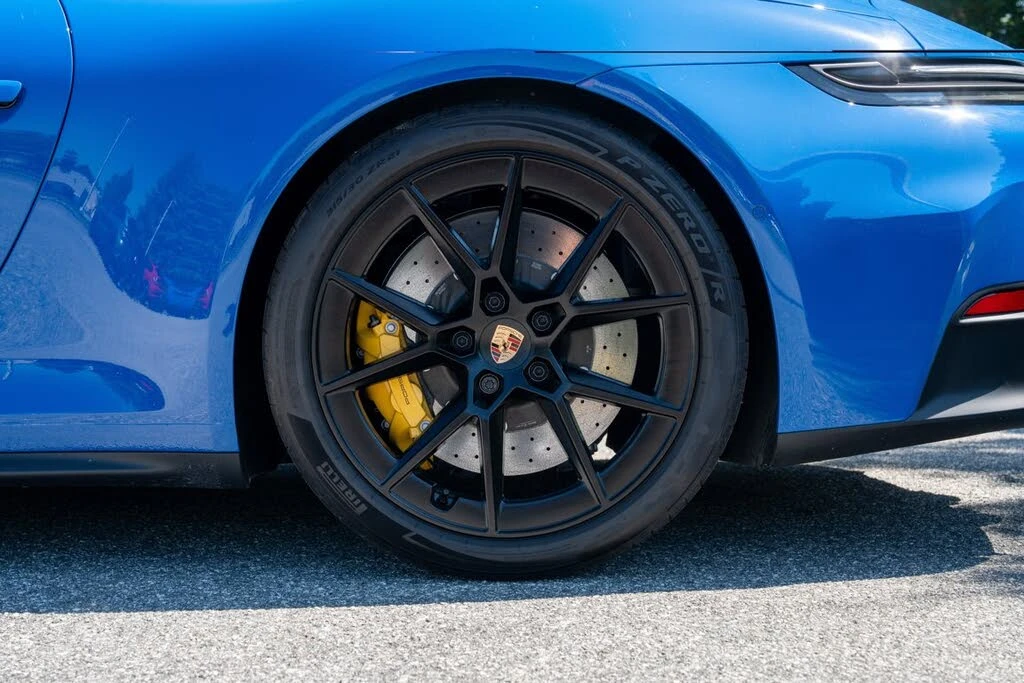 2026 Porsche 992 Targa 4 GTS - Image 13 of 31