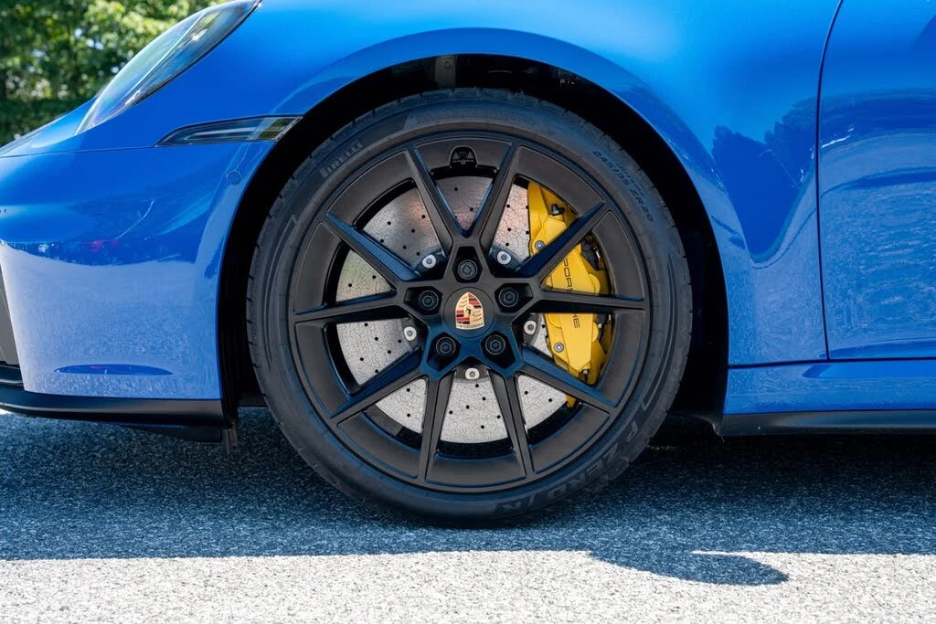 2026 Porsche 992 Targa 4 GTS - Image 12 of 31