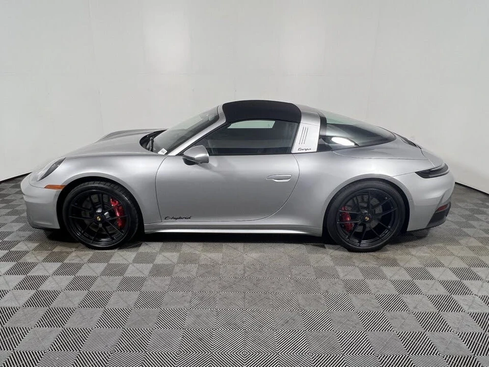 2026 Porsche 992 Targa 4 GTS - Image 2 of 25