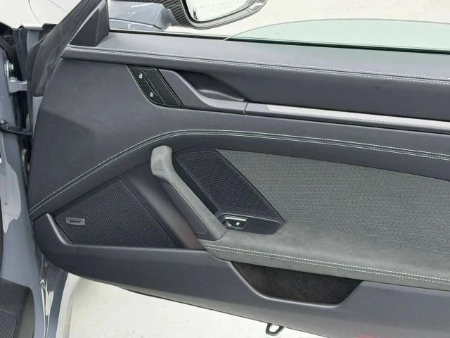 2026 Porsche 992 Targa 4 GTS - Image 20 of 31