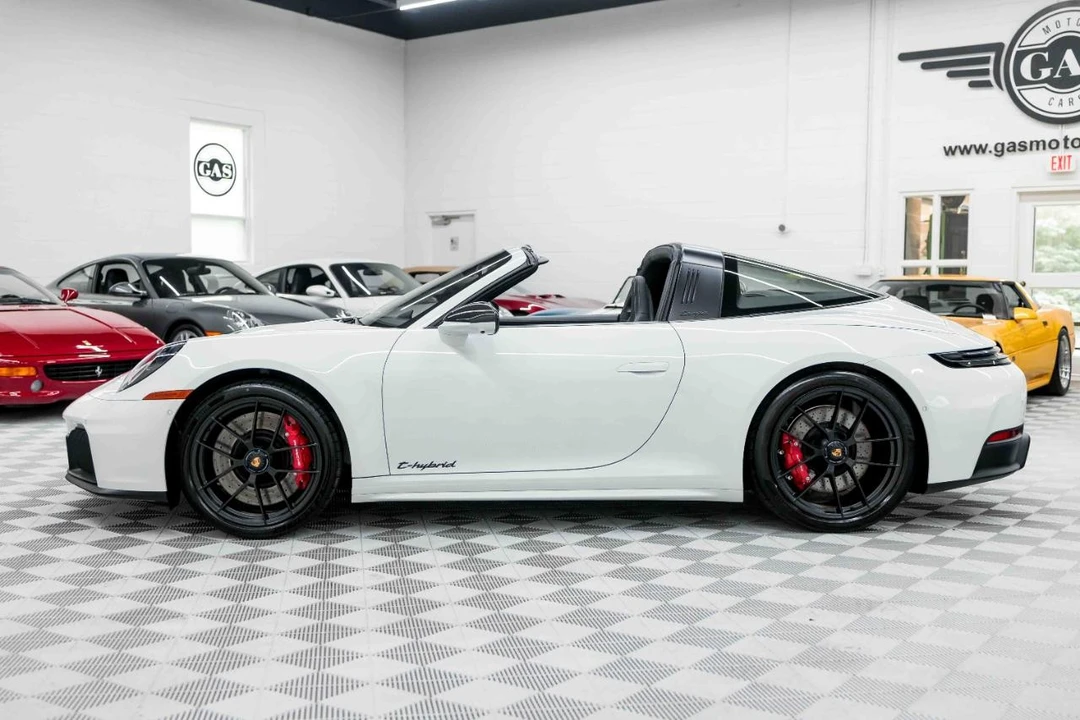 2026 Porsche 992 Targa 4 GTS - Image 10 of 31