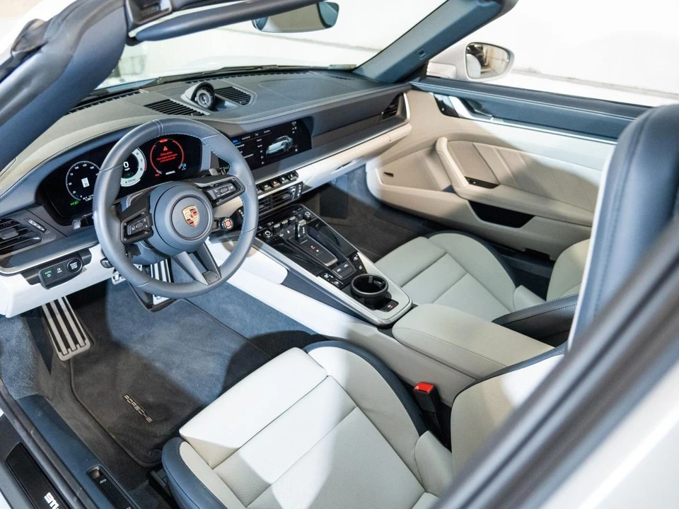 2026 Porsche 992 Targa 4 GTS - Image 5 of 27