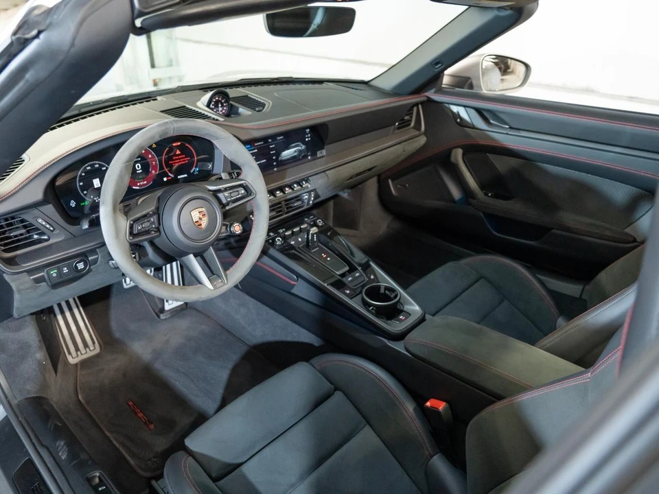 2026 Porsche 992 Targa 4 GTS - Image 5 of 27