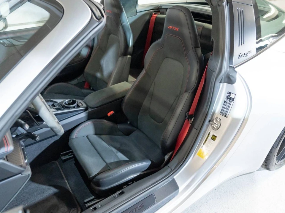2026 Porsche 992 Targa 4 GTS - Image 5 of 5