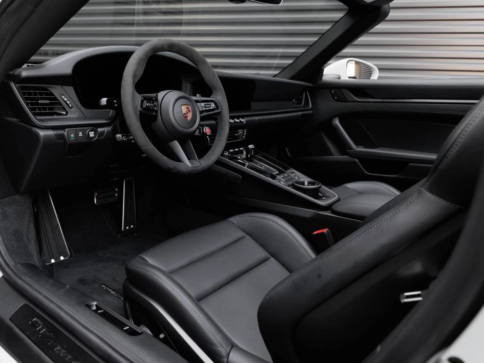 2026 Porsche 992 Targa 4 GTS - Image 4 of 5