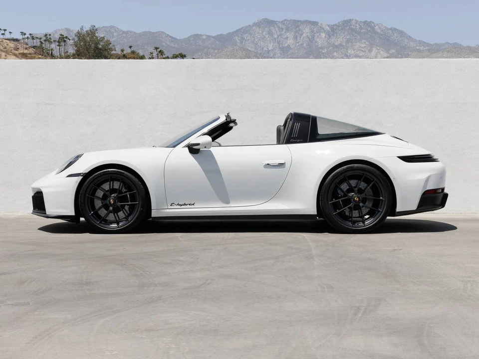 2026 Porsche 992 Targa 4 GTS - Image 2 of 5