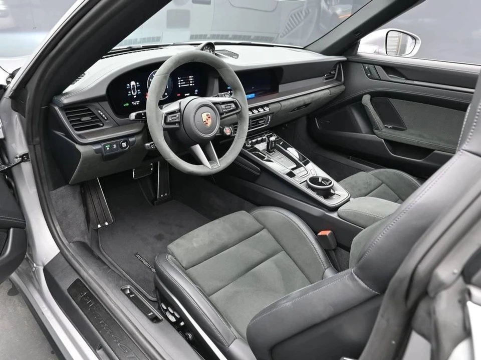 2026 Porsche 992 Targa 4 GTS - Image 4 of 4