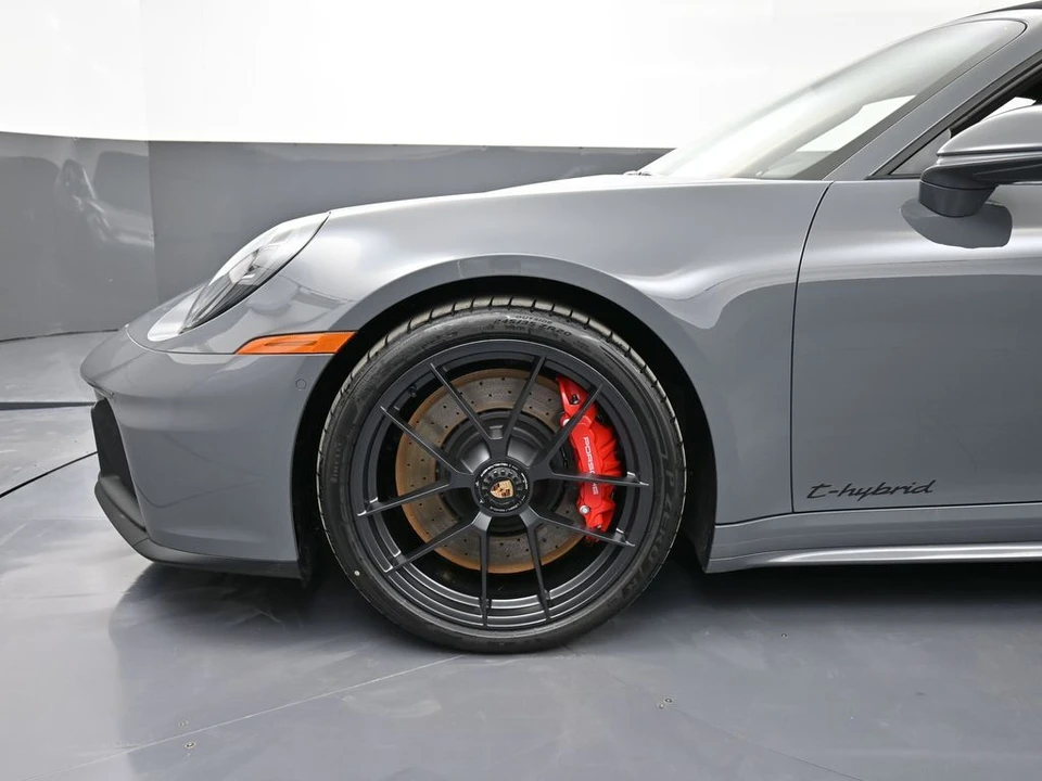 2026 Porsche 992 Targa 4 GTS - Image 11 of 31