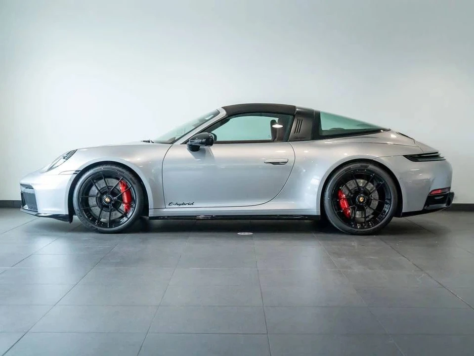 2026 Porsche 992 Targa 4 GTS - Image 2 of 5