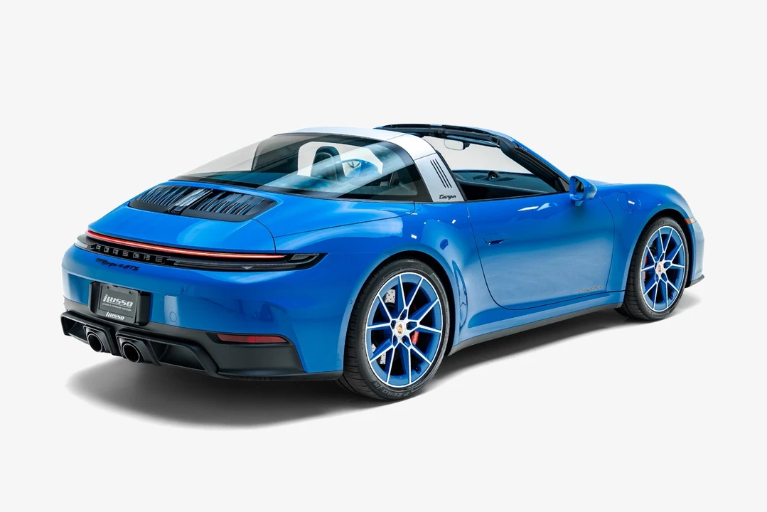2026 Porsche 992 Targa 4 GTS - Image 7 of 31