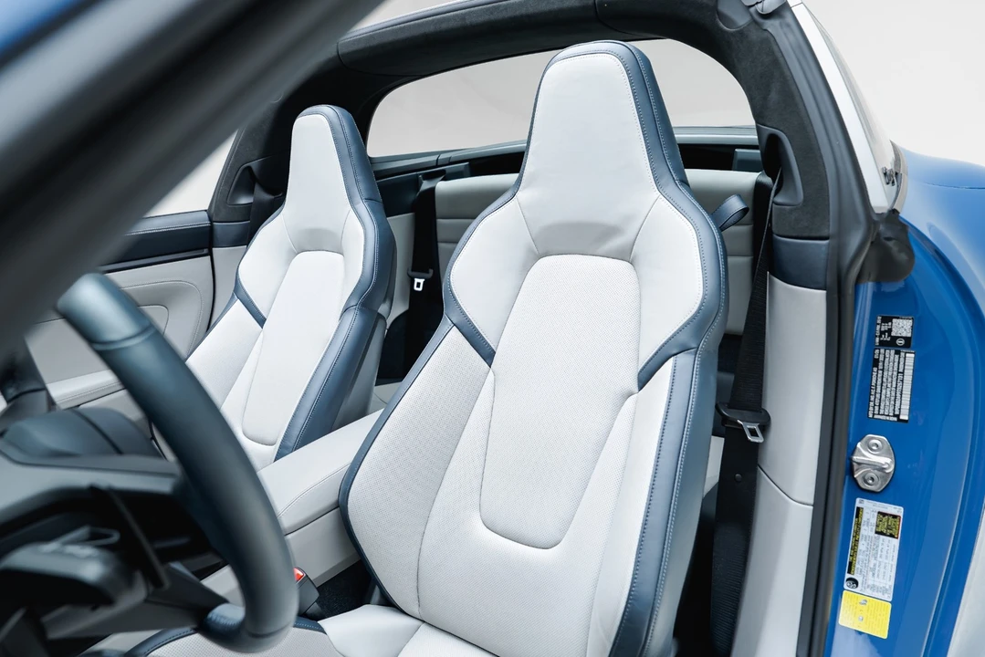 2026 Porsche 992 Targa 4 GTS - Image 4 of 31