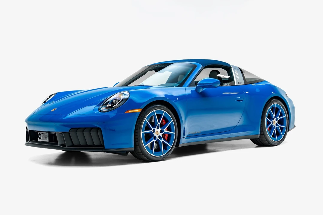 2026 Porsche 992 Targa 4 GTS - Image 8 of 31