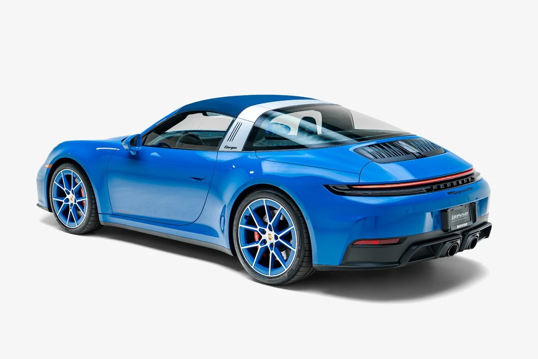 2026 Porsche 992 Targa 4 GTS - Image 17 of 31
