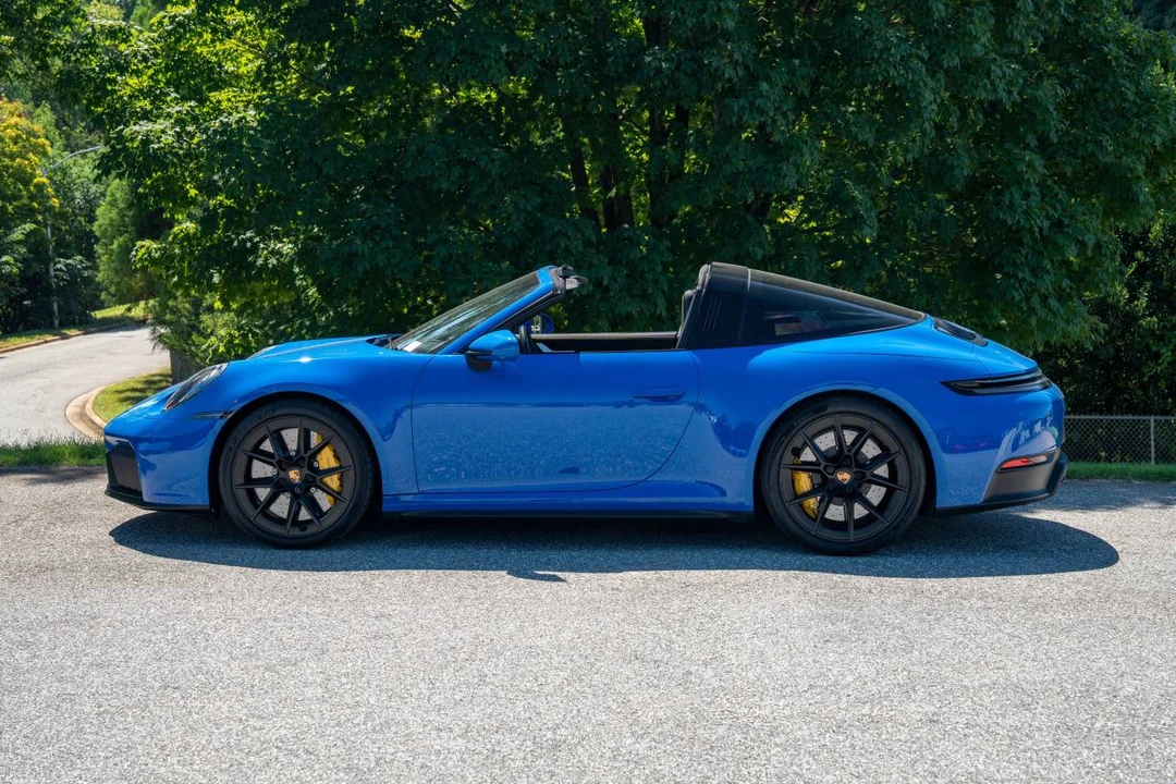 2026 Porsche 992 Targa 4 GTS - Image 2 of 4