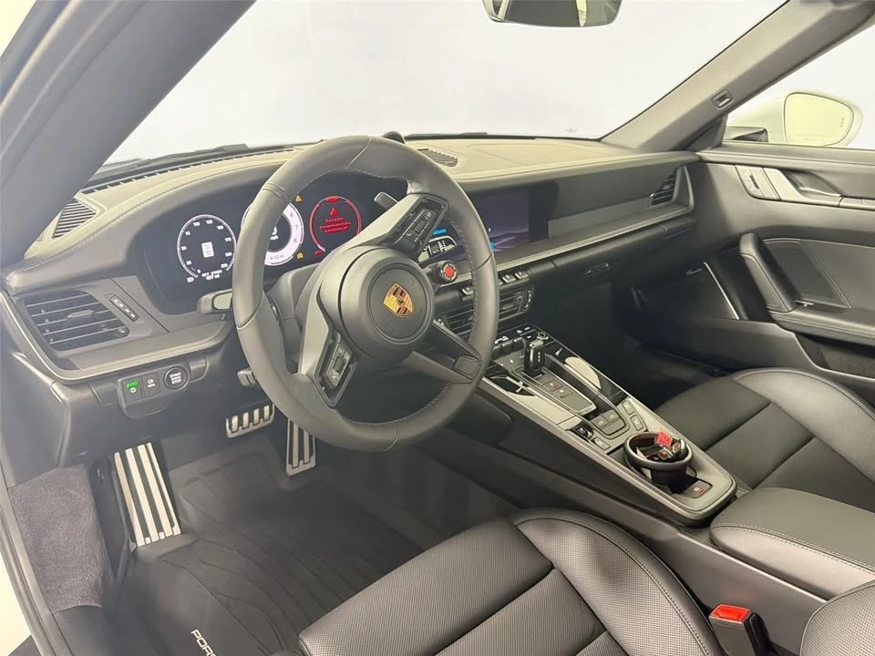2026 Porsche 992 Targa 4 & 4S - Image 9 of 10
