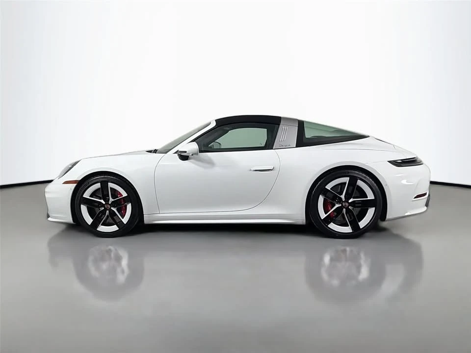 2026 Porsche 992 Targa 4 & 4S - Image 2 of 10