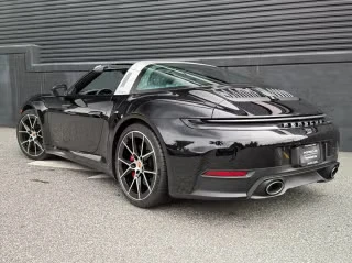 2026 Porsche 992 Targa 4 & 4S - Image 17 of 31