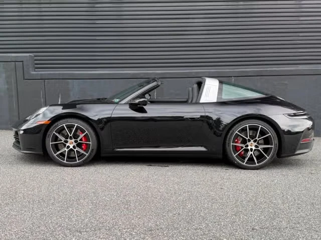 2026 Porsche 992 Targa 4 & 4S - Image 10 of 31