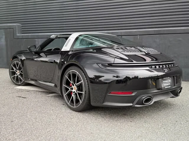 2026 Porsche 992 Targa 4 & 4S - Image 18 of 31
