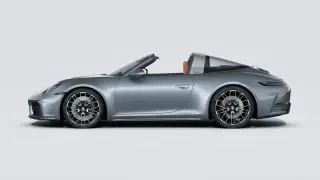 2026 Porsche 992 Targa 4 & 4S - Image 13 of 30