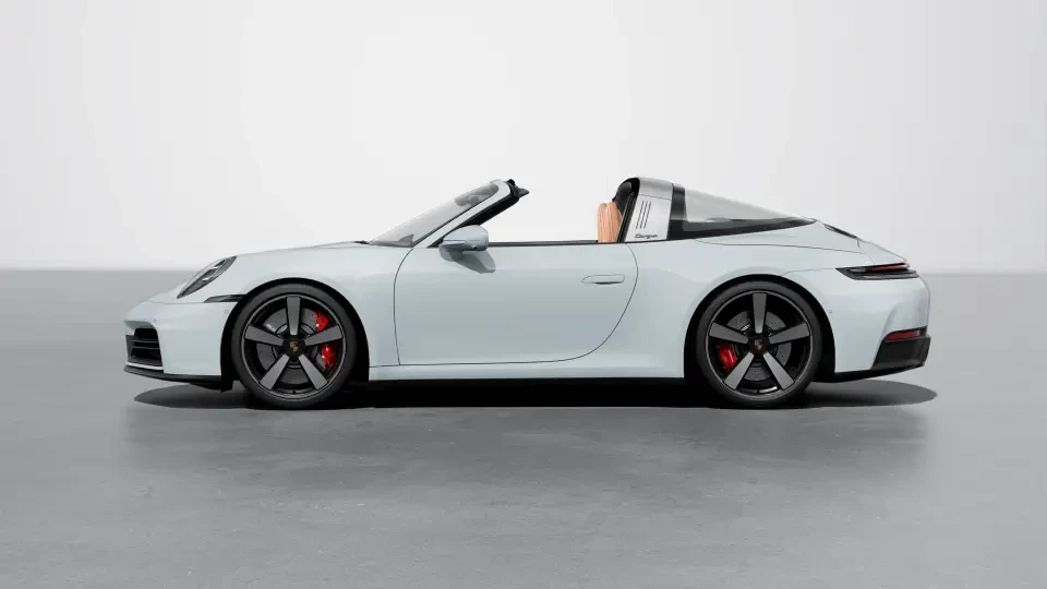 2026 Porsche 992 Targa 4 & 4S - Image 15 of 31