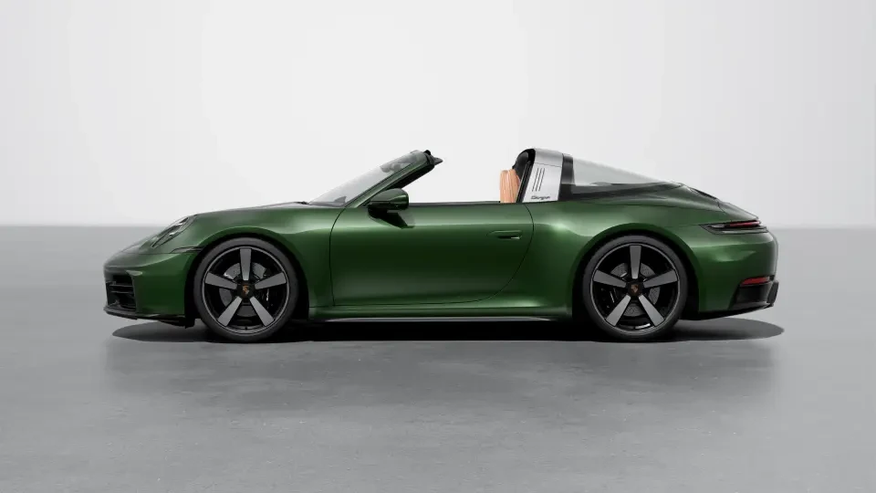 2026 Porsche 992 Targa 4 & 4S - Image 15 of 31