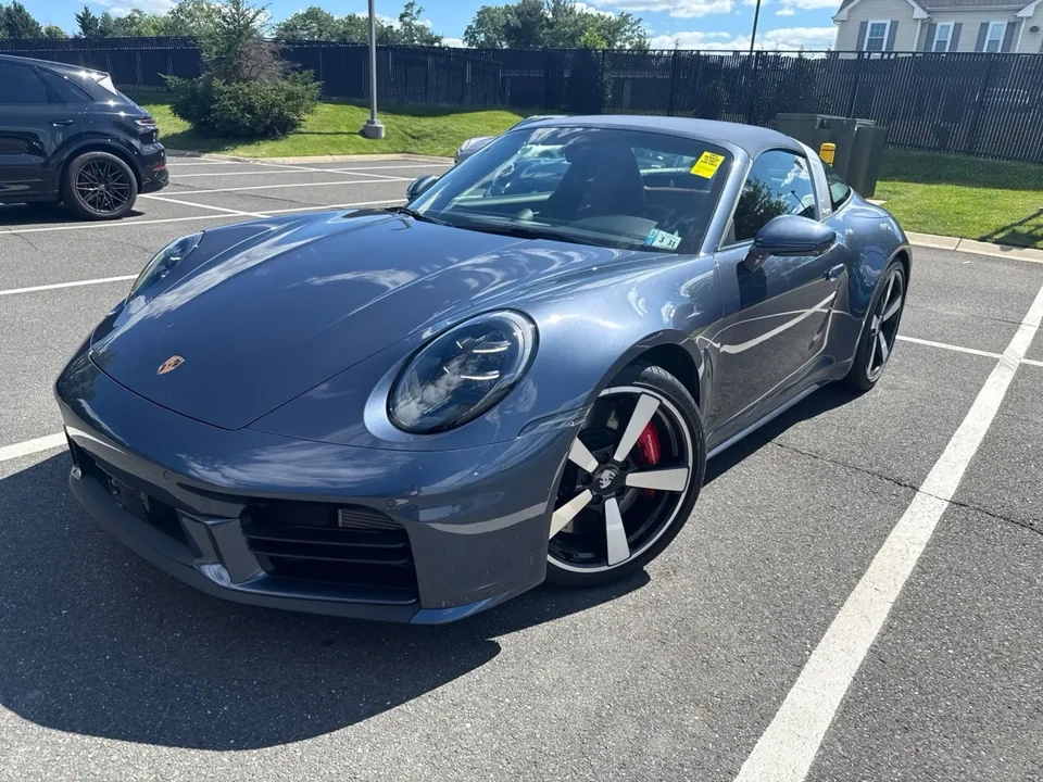 2026 Porsche 992 Targa 4 & 4S - Image 8 of 31