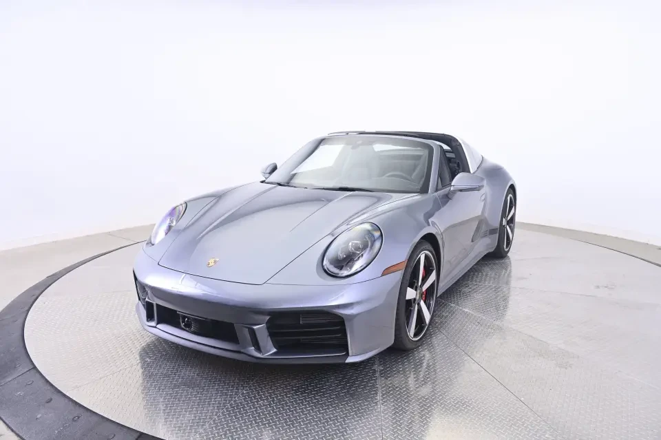 2026 Porsche 992 Targa 4 & 4S - Image 7 of 31