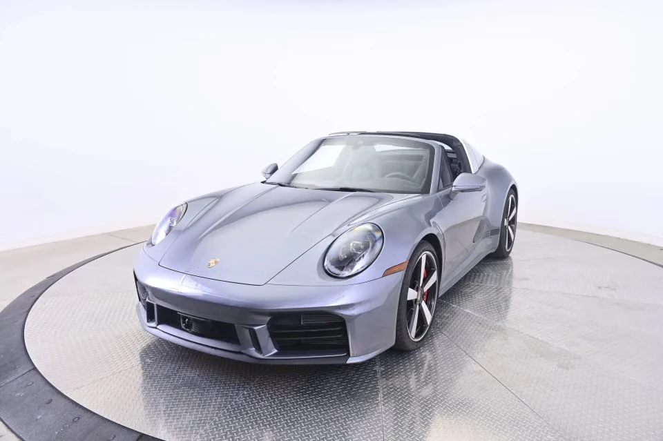 2026 Porsche 992 Targa 4 & 4S - Image 3 of 31