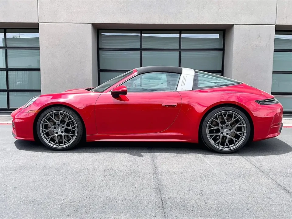2026 Porsche 992 Targa 4 & 4S - Image 16 of 31
