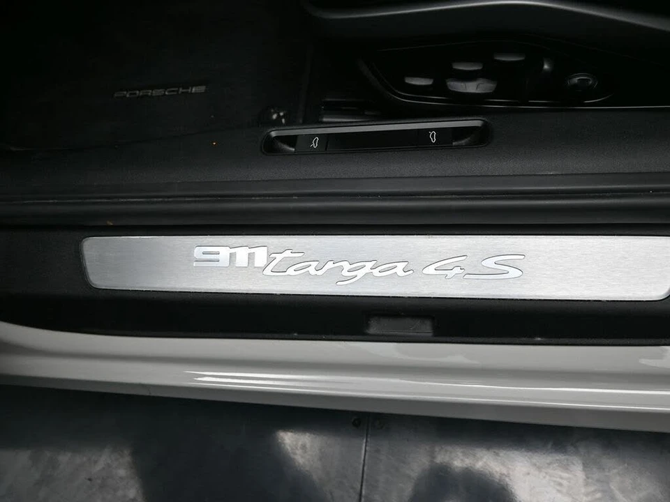 2026 Porsche 992 Targa 4 & 4S - Image 6 of 31