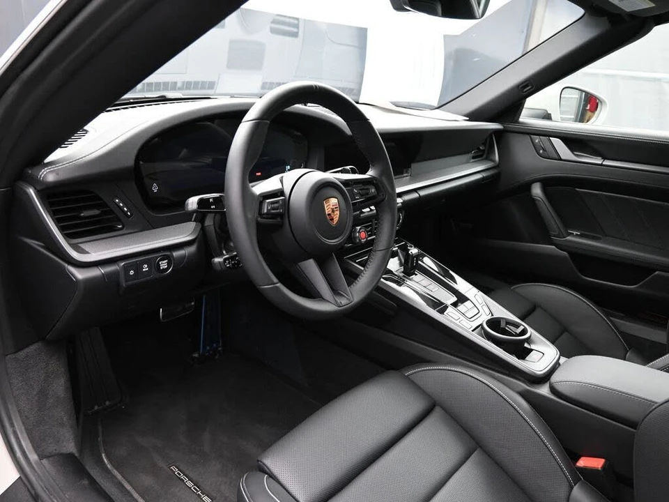 2026 Porsche 992 Targa 4 & 4S - Image 4 of 31