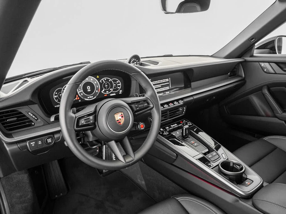 2026 Porsche 992 Targa 4 & 4S - Image 17 of 31