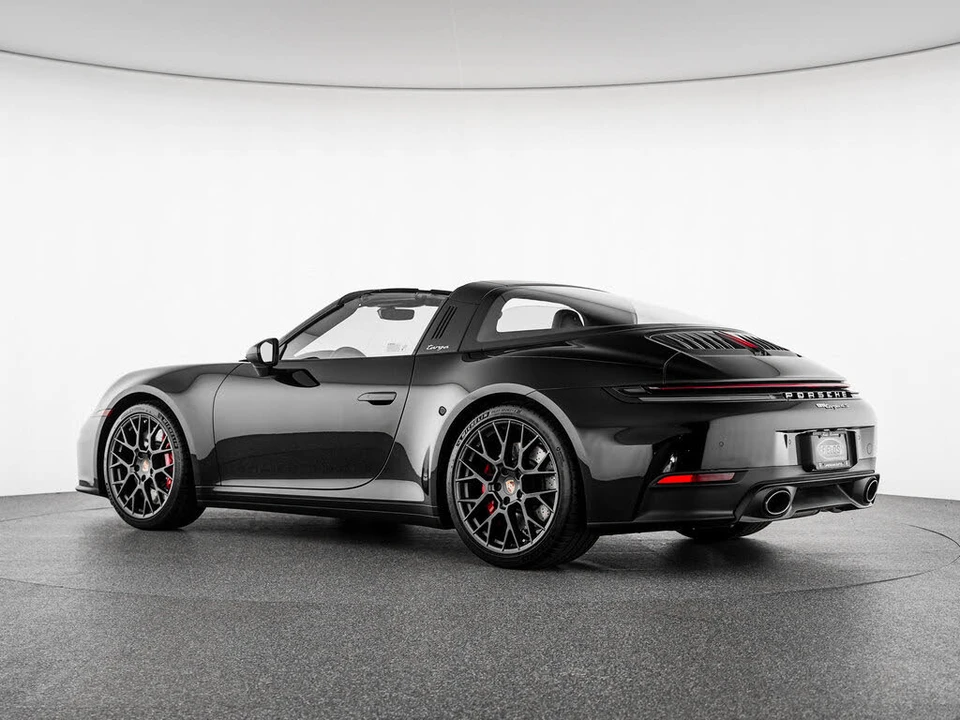 2026 Porsche 992 Targa 4 & 4S - Image 3 of 31