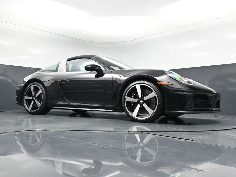 2026 Porsche 992 Targa 4 & 4S - Image 31 of 31