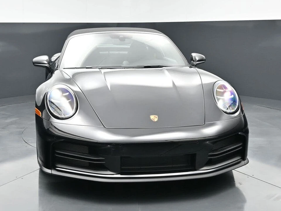 2026 Porsche 992 Targa 4 & 4S - Image 16 of 31