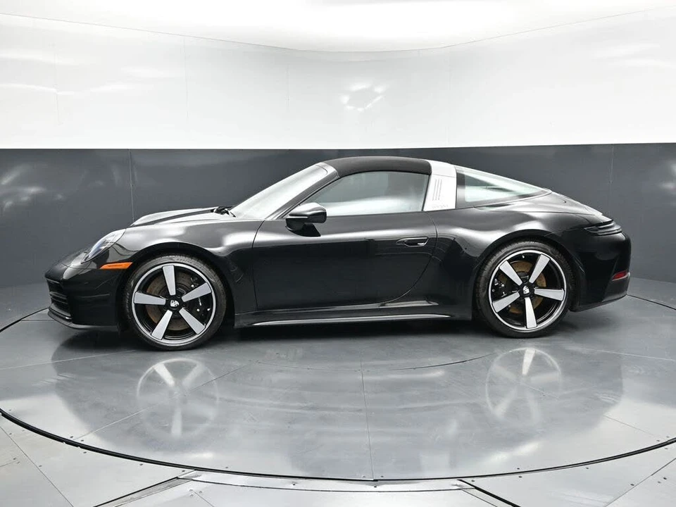 2026 Porsche 992 Targa 4 & 4S - Image 2 of 31