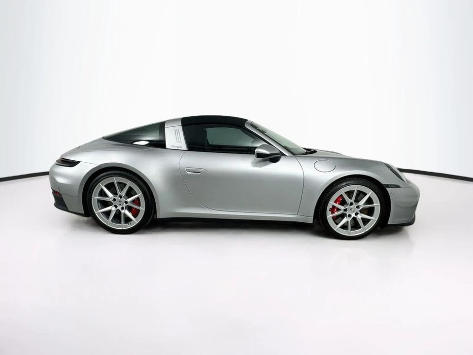 2026 Porsche 992 Targa 4 & 4S - Image 5 of 20