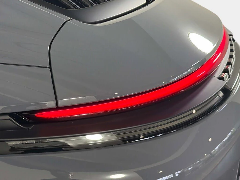 2026 Porsche 992 Targa 4 & 4S - Image 16 of 31