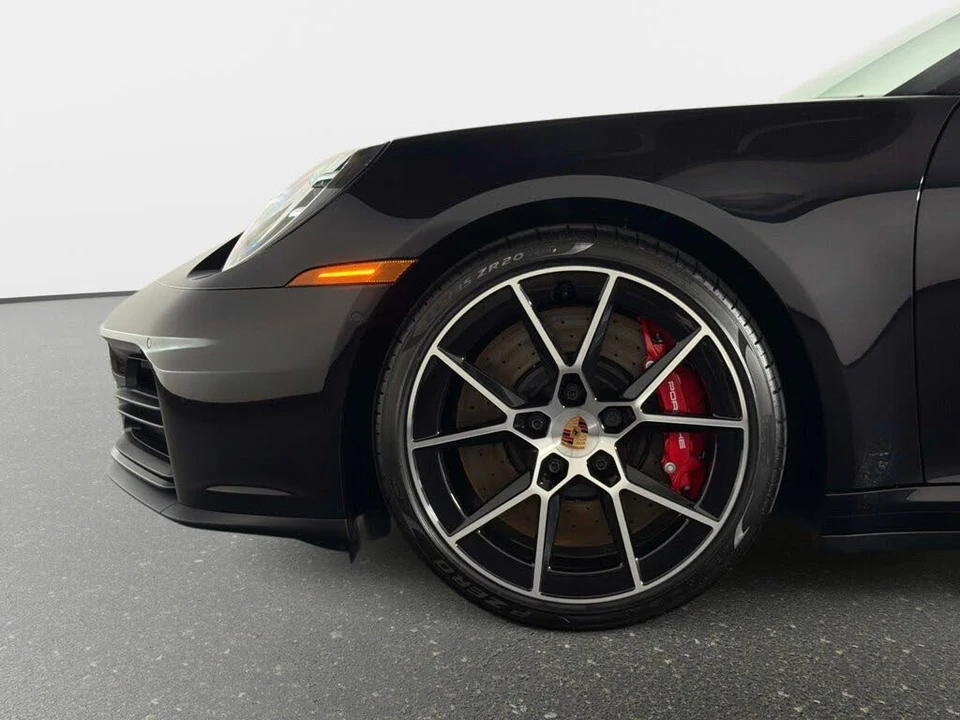 2026 Porsche 992 Targa 4 & 4S - Image 12 of 31