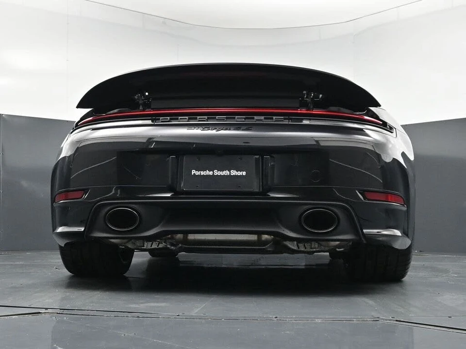 2026 Porsche 992 Targa 4 & 4S - Image 23 of 31