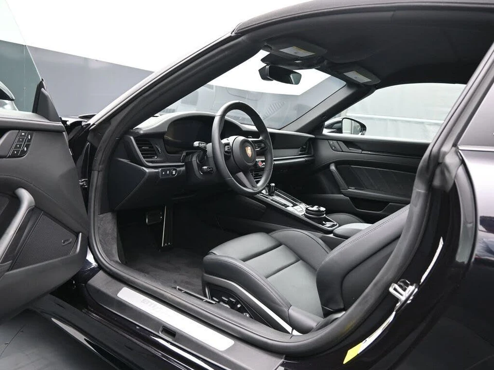 2026 Porsche 992 Targa 4 & 4S - Image 4 of 31