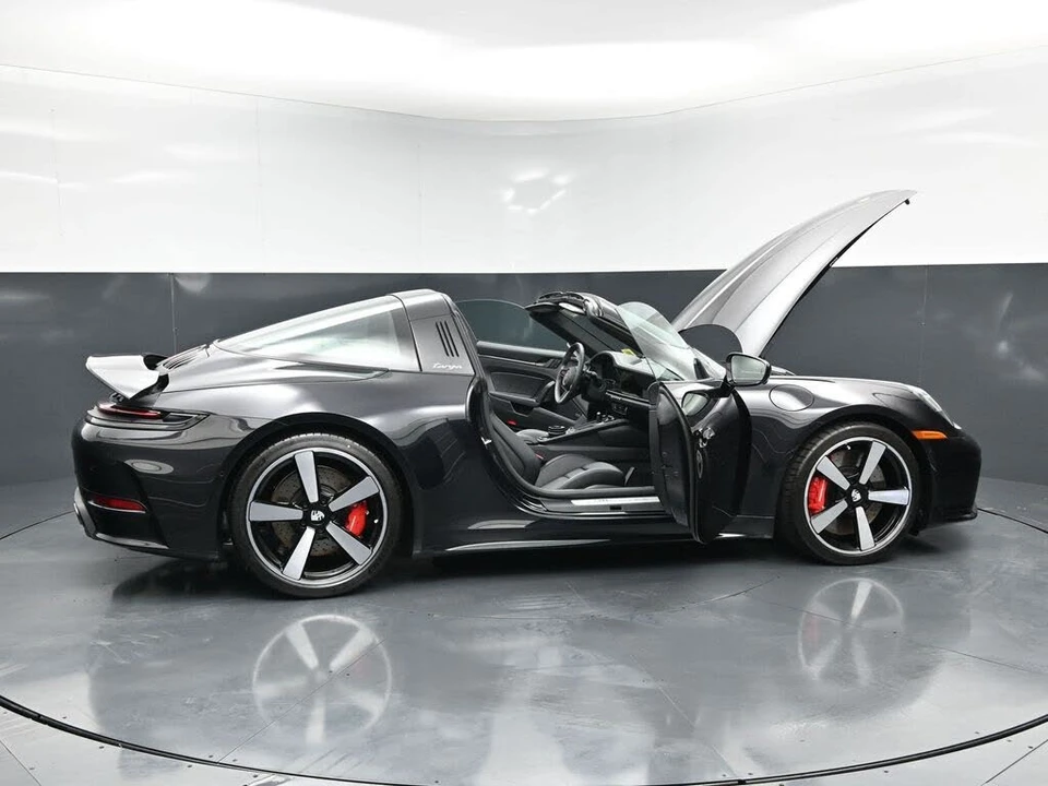 2026 Porsche 992 Targa 4 & 4S - Image 31 of 31