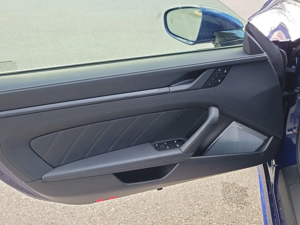 2026 Porsche 992 Targa 4 & 4S - Image 24 of 31