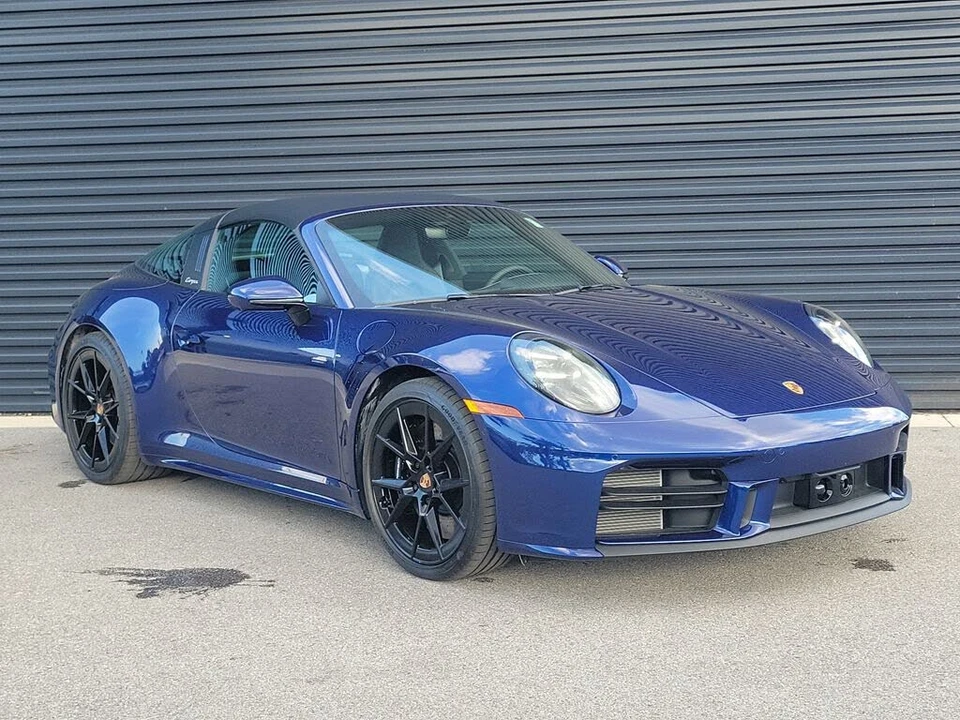 2026 Porsche 992 Targa 4 & 4S - Image 9 of 31