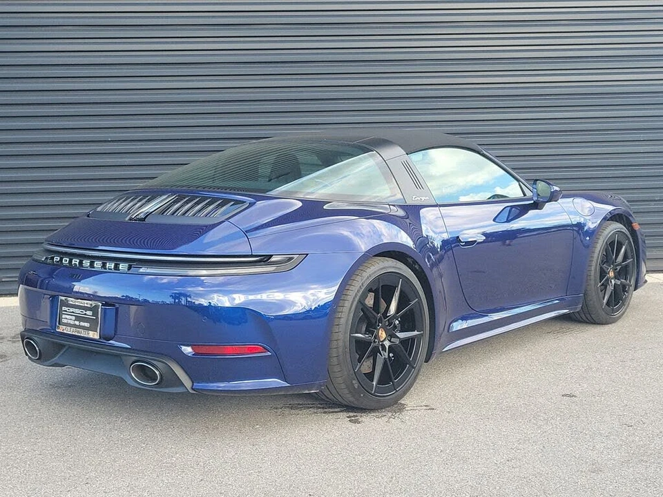 2026 Porsche 992 Targa 4 & 4S - Image 7 of 31