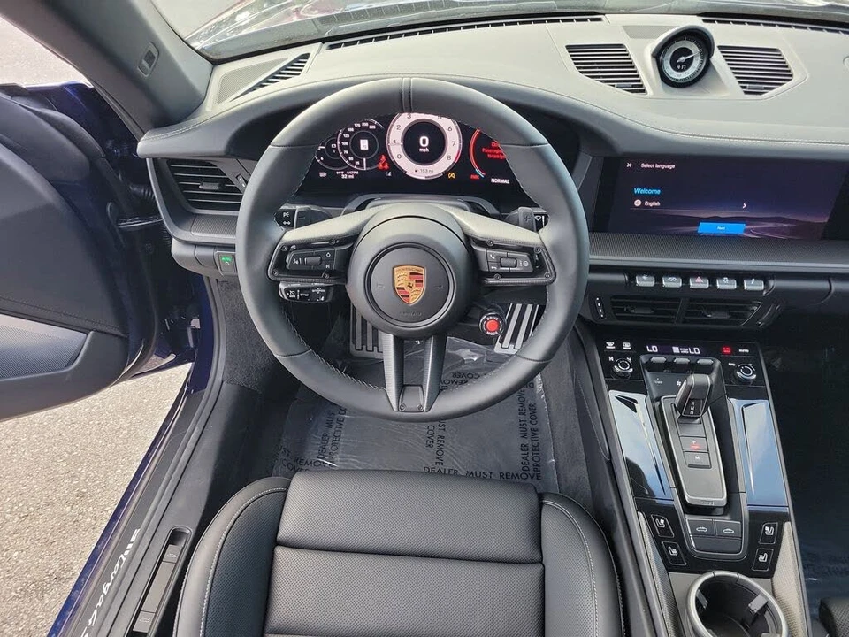 2026 Porsche 992 Targa 4 & 4S - Image 21 of 31