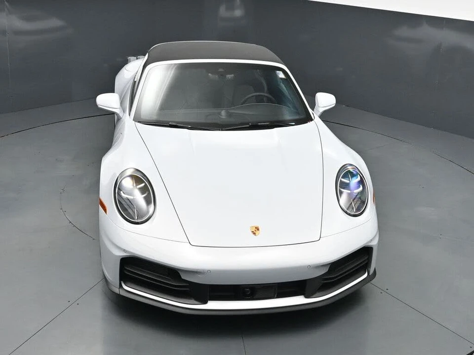 2026 Porsche 992 Targa 4 & 4S - Image 22 of 31