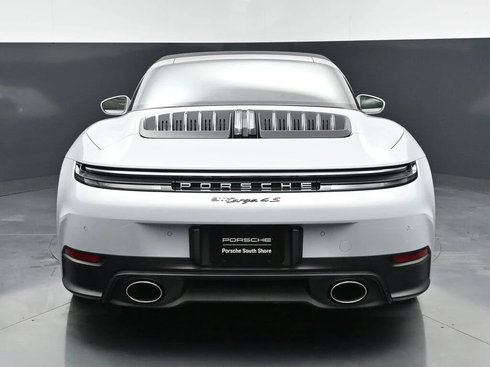 2026 Porsche 992 Targa 4 & 4S - Image 10 of 31
