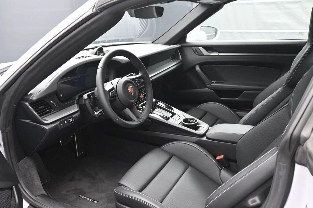 2026 Porsche 992 Targa 4 & 4S - Image 4 of 31